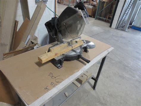 Black And Decker Table Top Miter Saw With Table 10 Blade 2hp Cat 1701