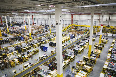 Amazon Looks To Build Distribution And Fulfillment Center At Pontiac