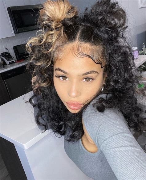 𝚖𝚢 𝚋𝚘𝚘 ︎ 𝚓𝚝 Hairdos For Curly Hair Mixed Curly Hair Curly Girl Hairstyles