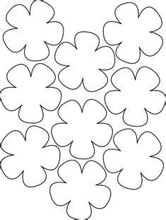 Blumen verschicken war noch nie so einfach, zuverlässig & schnell. 28 einzigartige Bilder zu „Blumen Schablone" | Stencils, Embroidery patterns und Applique designs