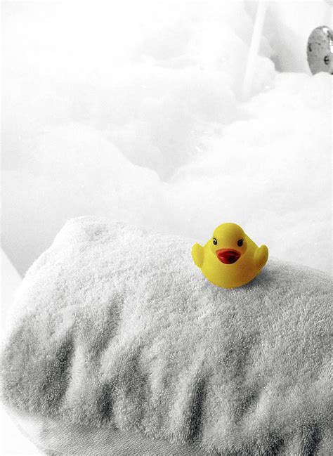Rubber Duckie Bath Toy Yellow Fun Water Bubbles Bathtub