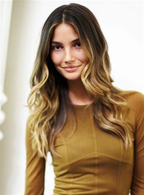 Lily Aldridges Hair Color Click Through To See More Of The Best
