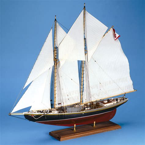 Model Expo Bluenose Canadian Schooner 164 Scale