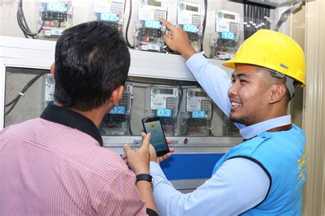 Hampir setiap rumah menggunakan listrik setiap harinya. PLN : Jangan Mudah Percaya Promo Alat Penghemat Listrik ...