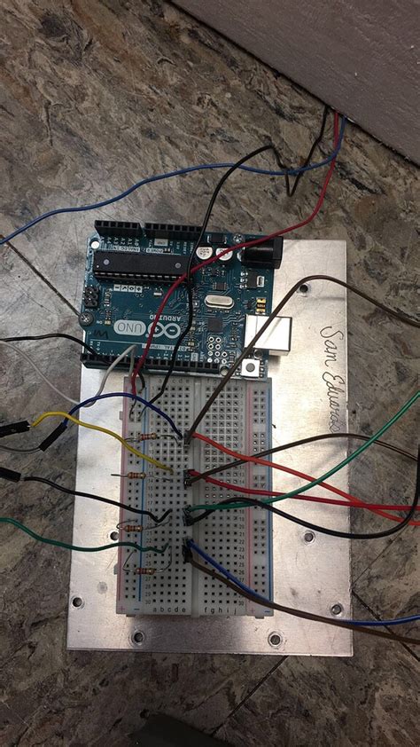 Arduino Is Turning Off When 5v Is Plugged In Ide 1x Arduino Forum
