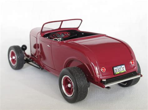 32 Ford Roadster Plastic Model Car Vehicle Kit 125 Scale