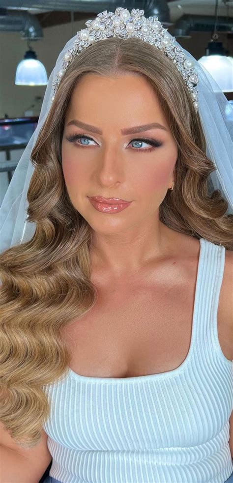 50 Romantic Wedding Makeup Ideas Hollywood Glam Blue Eyes