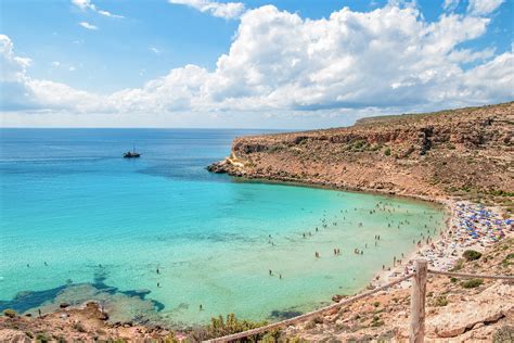 It brings to you important information about the illegal migration of. Le Villette di Cala Madonna Lampedusa