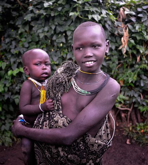 Surmi Girls Tulgit Ethiopia Rod Waddington Flickr