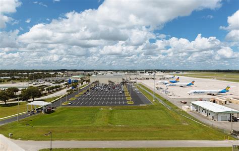 Private transfer from orlando international airport to disney hotels. Sanford Airport Rates | Orlando Airport MCO Private ...