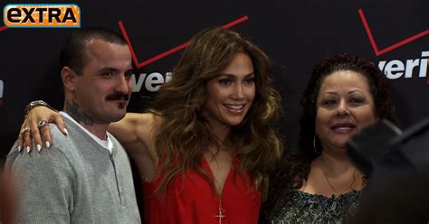 Video Jennifer Lopez In Fan Meet And Greet For Verizon