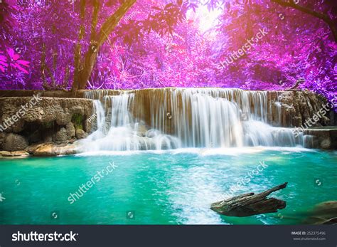 Beautiful Waterfall Day Noon Light Fantasy Foto De Stock 252375496