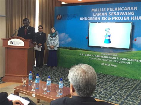 Materi pendidikan inklusif ini memuat dua sub materi: Anugerah3k3c