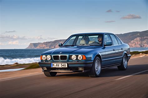 Bmw 5 Series A Look Back Through The Generations Bmw 5 Series E3442