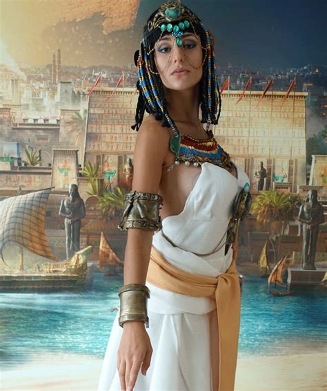 Cleopatra By Ambrapazzani Tw R Cosplaygirls