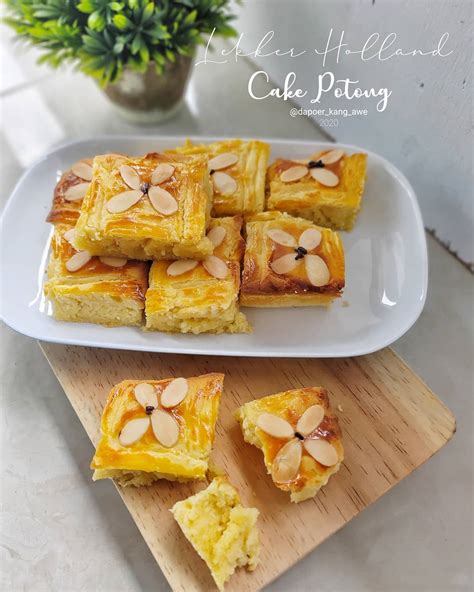 Sejak viral di media sosial, banyak orang membagikan resep cara membuat dalgona coffee. Resep Lekker Holland Panggang Lezat Luar Dalam