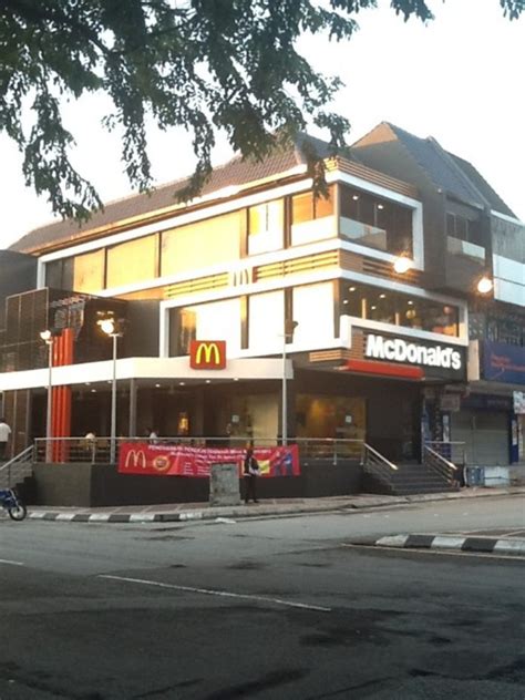The eat drink kl newsletter is sent by email to subscribers monitor lizard claypot curry rice? McDonald's TTDI (Taman Tun Dr Ismail) - OneStopList