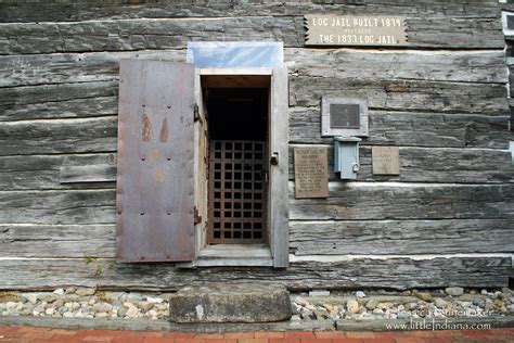 Nashville, Indiana | Nashville, Indiana: 1879 Log Jail Nashville