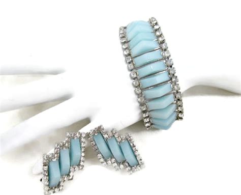 Bracelet And Earrings Set Kramer Blue Lucite And Rhinestone Designer