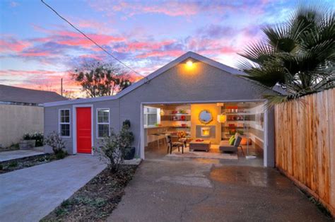 Watch As This Double Garage Is Converted Into An Stunning Studio