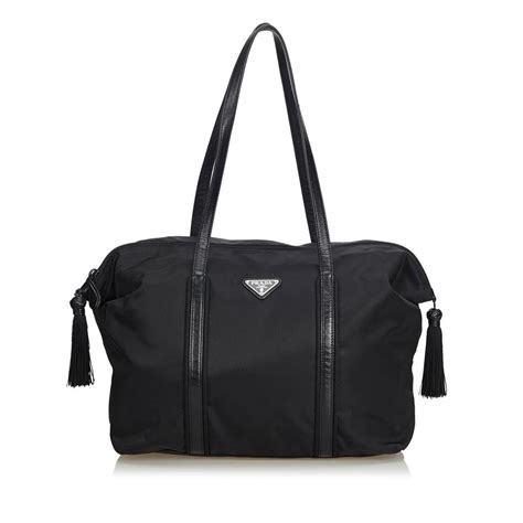 Vitello phenix black leather nylon web striped strap crossbody bag 1bc052. Prada Black Shoulder Bag Nylon - Tradesy