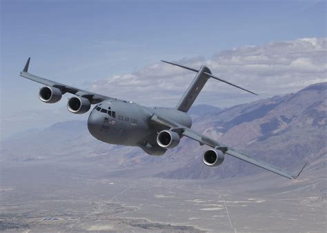 عملیات ویژه نیروی هوایی آمریکا با هواپیمای غول پیکر سی ۱۷ ویدیو کاماپرس