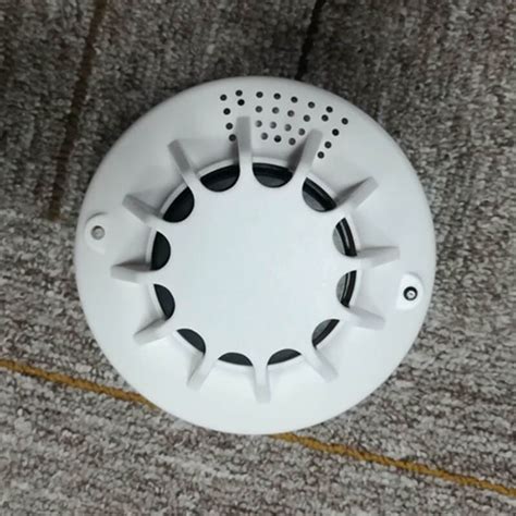 There are two common types of sensors in smoke detectors: kitchen smoke detector with 9v battery in 2020 | Smoke ...