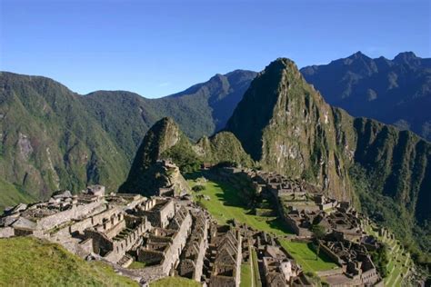 The Hidden City Machu Picchu Lost City Of The Inca The Holidaze