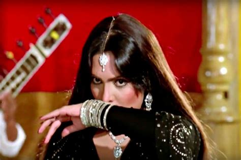Explore tweets of hot tik tok @hottiktokers on twitter. Parveen babi | Bollywood actress, Beauty, Wonder woman