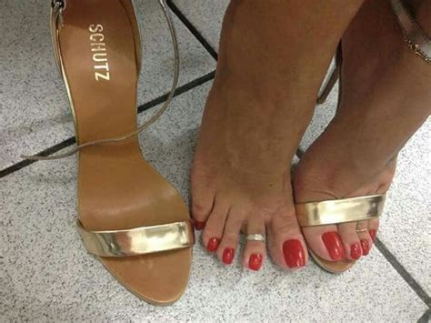 Pin By William Ily On My Ff Board Sexy Feet Gold Strap Heels