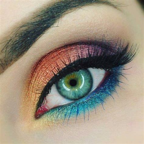 Color Pop Eyes Eye Makeup Designs Colorful Eye Makeup Smokey Eye