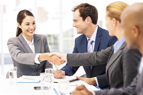 Welcoming New Hires Like A Boss - HR Nation Philippines