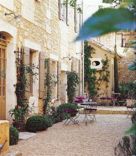 If you're interested in 'holding court' in your own home, here's everything you need to know about their advantages and. Country Style Chic: A Trip to Provence