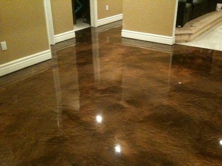 Freshen up your concrete, basement or garage floor with a stain or a new layer of paint. Basement Flooring | epoxy_coating_basement_floor_metalic ...