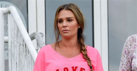 Danielle Lloyd Leaves Police Station With Mum After Nude Photo Hack