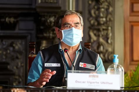 The condition of having two or more diseases at the same time. Confirman inicio de vacunación a pacientes con ...