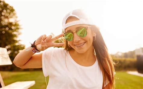 How To Find The Best Sunglasses For Your Teenager Cohens Fashion Optical
