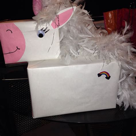 Unicorn valentine box | Valentine box, Unicorn valentine, Valentine