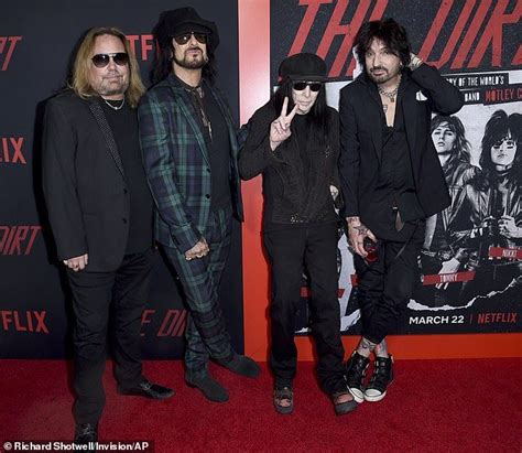 Home Sweet Home The Red Carpet Event Reunited The 6ft2in Drummer With