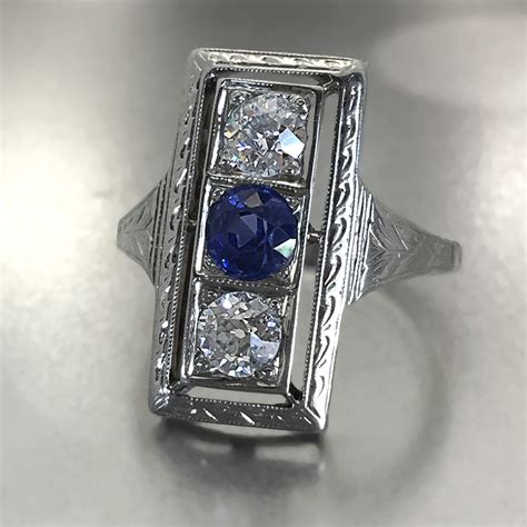 Vintage Blue Sapphire And Old European Cut Diamond Ring From 1930s
