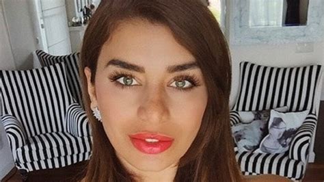 Alpaslan öztürk resmi facebook sayfası. Ebru Şancı hastanelik oldu