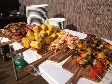 Wedding Bbq Buffet So Cute And Great Idea Bbq Catering Reception