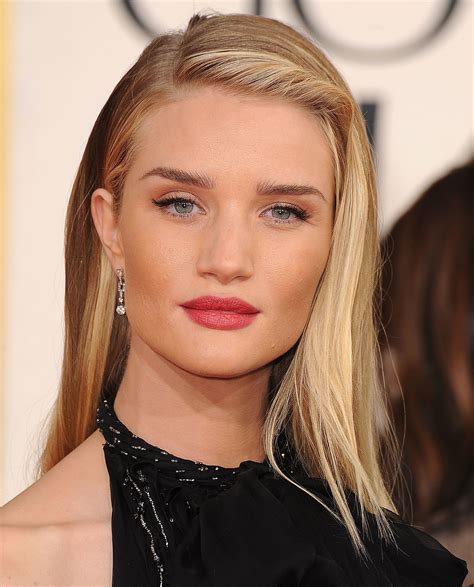 Rosie Huntington Whiteley 2013 43 Golden Globes Hair And Makeup