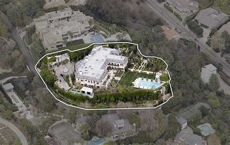 A Mansion A Shell Company And Resentment In Bel Air The New York Times