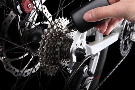 1 choosing a bike lube. How To Use Bike Chain Lube To Keep Your Parts Moving