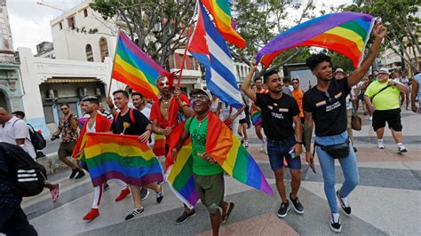 cuban lgbt activists hold pride parade in open defiance of government