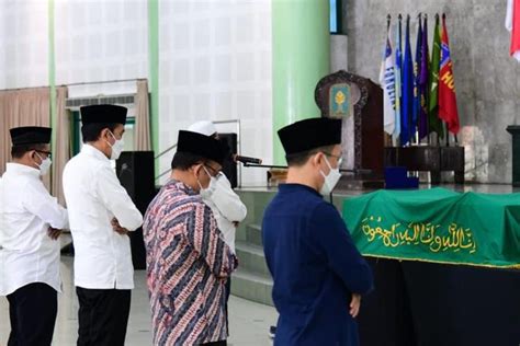 Tata Cara Dan Rukun Sholat Jenazah Yang Baik Dan Benar Berita Diy