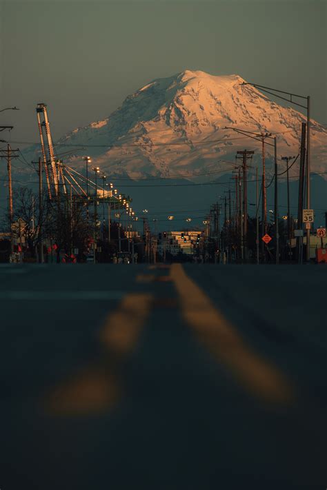 Mt Rainier In Tacoma Washington Photography By Erick Ramirez