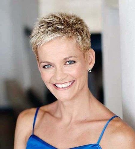 13 Looking Good Super Short Haircuts For Older Ladies