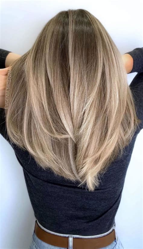 She never strays too far from this hair color. Beautiful Hair Color Ideas To Change Your Look